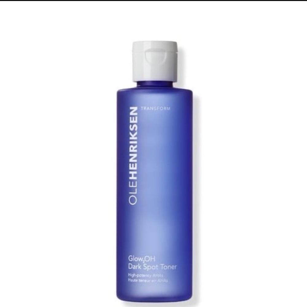 💚 2/$30 Ole Henriksen Glow2OH 7% AHA Exfoliating Dark
Spot Toner